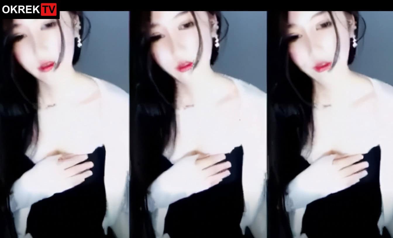 Bocoran abg cantik malu tapi mau di wikwik sampe mendesah  /  No Cut