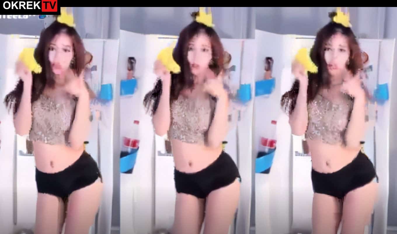 Trending: abg cantik asik berhubungan intim check in hotel link alternatif  *  {2026|